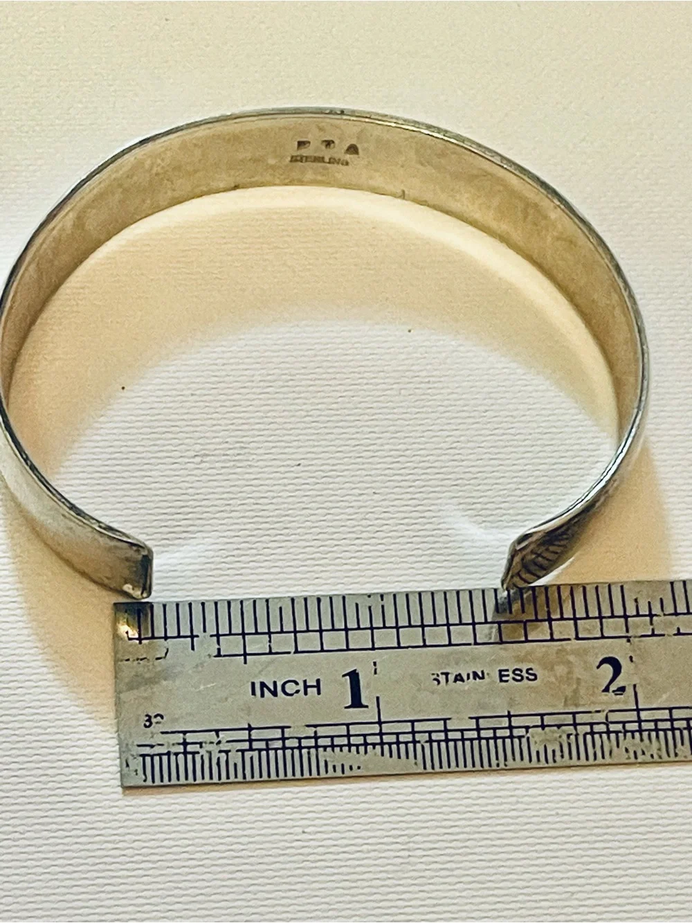 VTG NATIVE AMERICAN Navajo storyteller STERLING cuff bracelet 24 G Sz 6.75-7